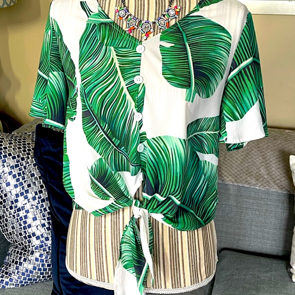 Leaf print summer tie flow sheet top semi crop top